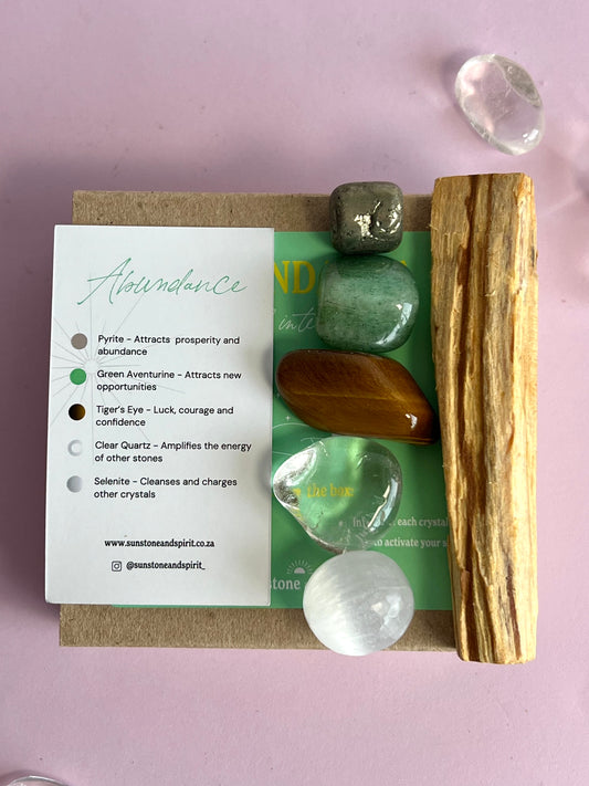 Abundance crystal intention set